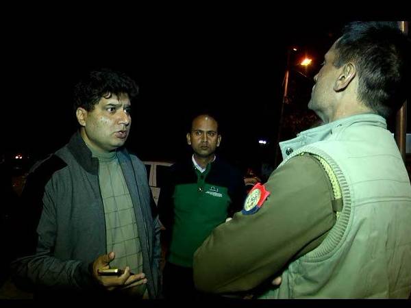 Bank account of businessman hacked and theft of thirty lakhs in Moradabad Bank account of businessman hacked and theft of thirty lakhs in Moradabad