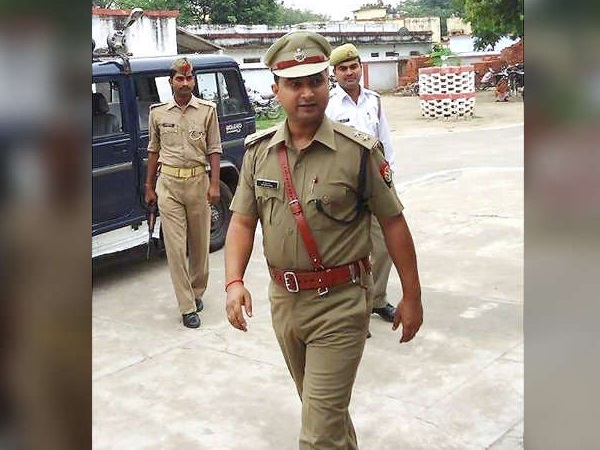 किसी ने बहन बनकर दी थी सूचना