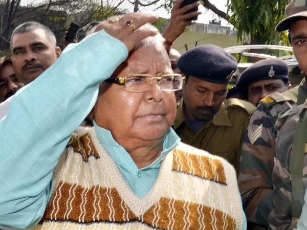 दो मामलो पर चल रही है सुनवाई