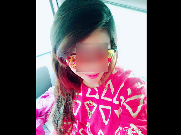 पैसे लेने की बात अभी सामने नहीं आई
