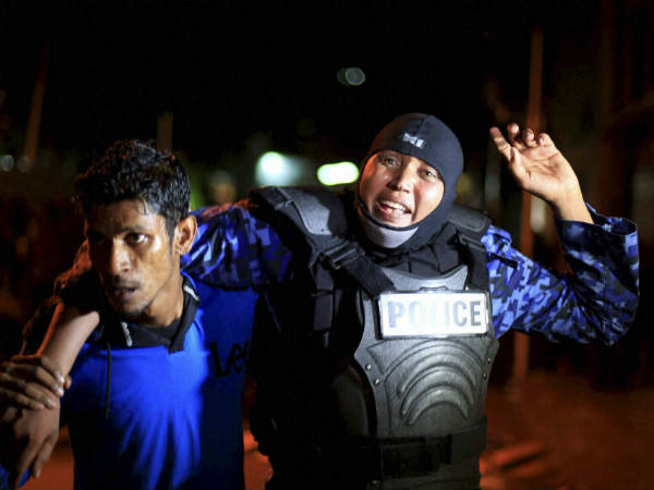 Maldives crisis India issues advisory to its people ask them not to travel Maldives crisis India issues advisory to its people ask them not to travel