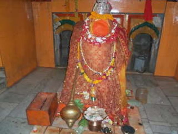 कादीपुर तहसील में बना है विजेथुवा महावीरन धाम