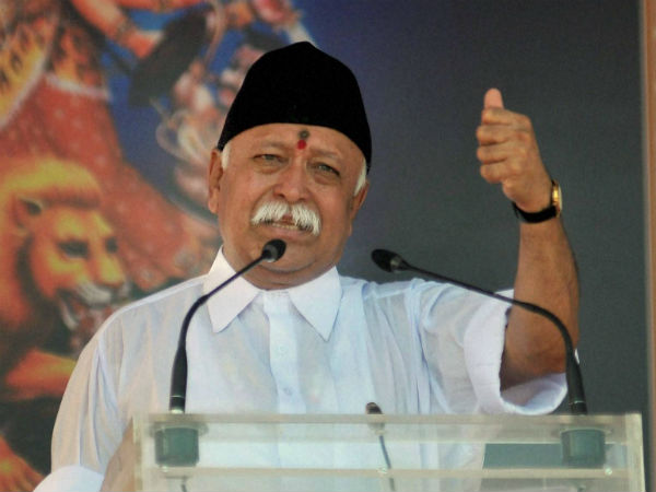 'देश की विपदा में स्वयंसेवक हर वक्त मौजूद रहते हैं'