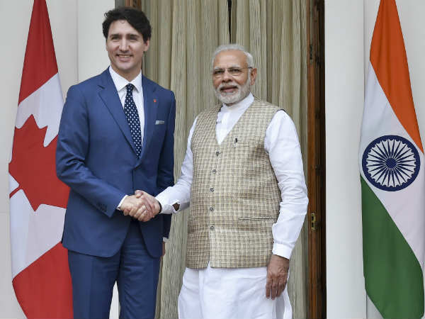 हैदराबाद हाउस में जारी है वार्ता