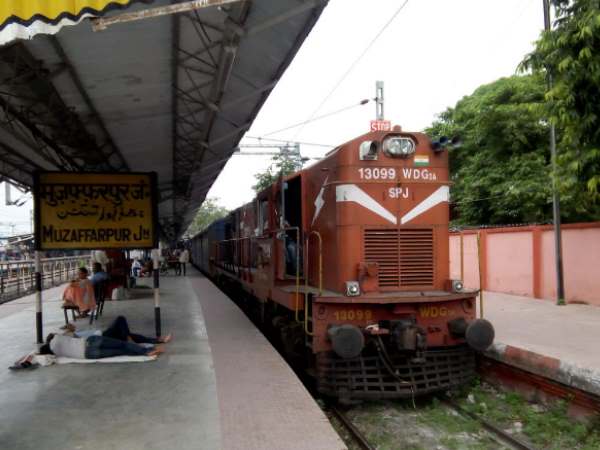 पैसेंजर ट्रेनों के अकसर बदल दिए जाते थे प्लेटफार्म
