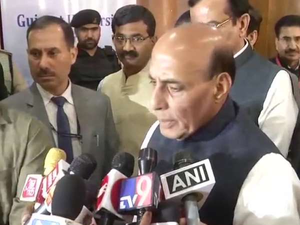 सुंजवान आतंकी हमले पर बोले राजनाथ सिंह: सुरक्षा बल नहीं झुकने देंगे आपका मस्तक सुंजवान आतंकी हमले पर बोले राजनाथ सिंह: सुरक्षा बल नहीं झुकने देंगे आपका मस्तक