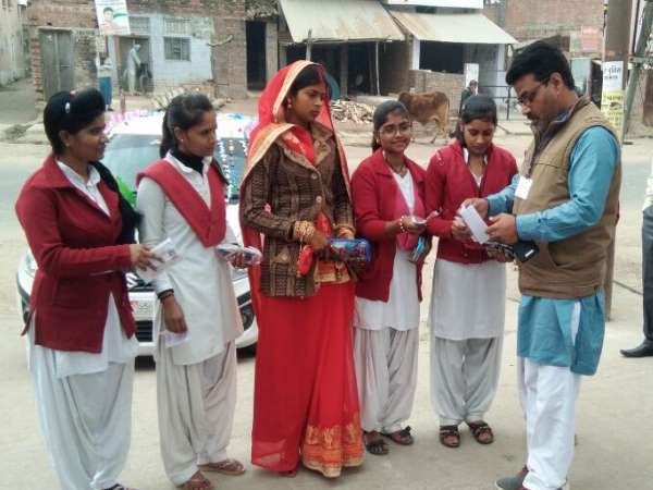 बुधवार को विदाई के पहले दिया एग्जाम