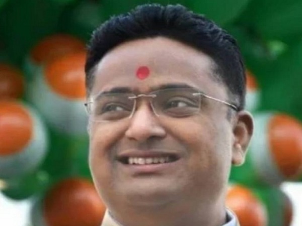 फोन पर स्टाफ को डिप्टी मेयर ने दी गालियां