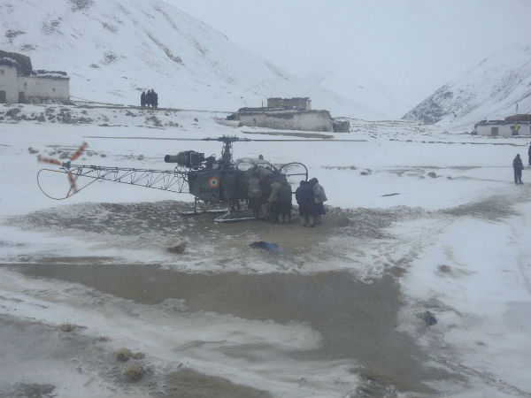 खराब रास्ते ने बढ़ाई मुश्किलें