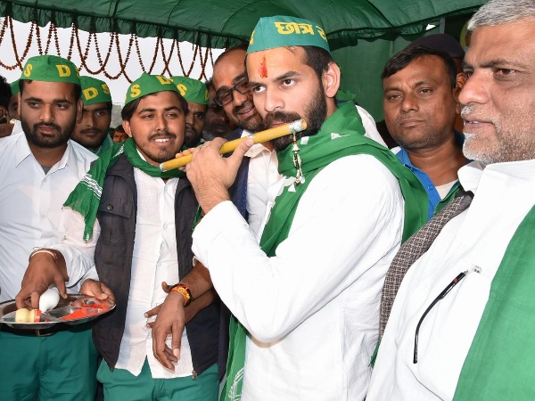 मेरे पास पहले से बंगला है और मुझे सरकारी भीख की जरूरत नहीं