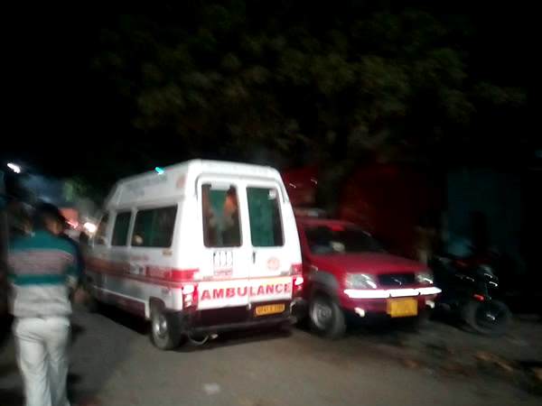 Two policemen killed in accident in Hardoi, Uttar Pradesh Two policemen killed in accident in Hardoi, Uttar Pradesh