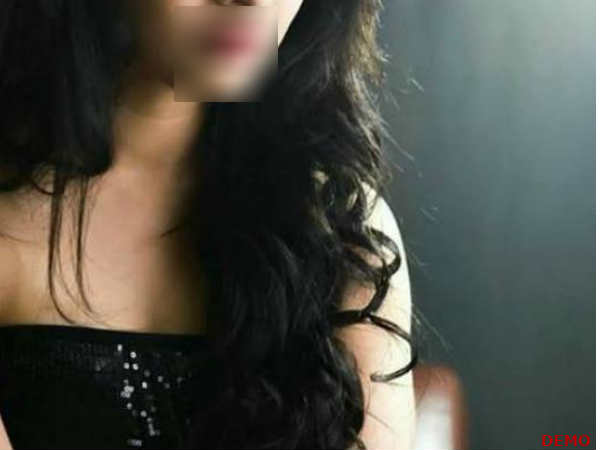 मसाज के नाम पर होती है बुकिंग, अंदर होती है 'सेक्स डील'