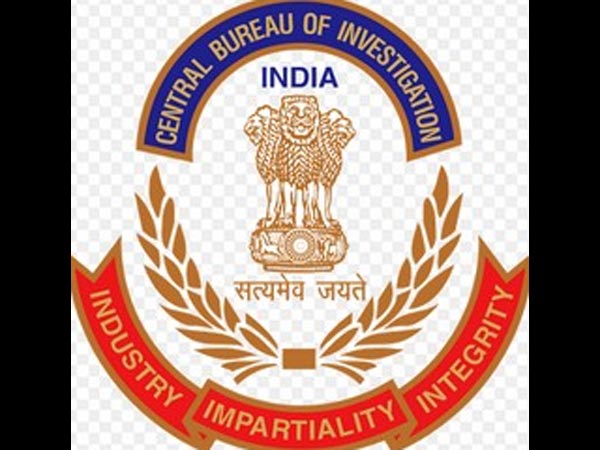 30.54 करोड़ का घोटाले का अनुमान, डेक्कन क्रॉनिकल्स पर CBI ने दर्ज किया केस 30.54 करोड़ का घोटाले का अनुमान, डेक्कन क्रॉनिकल्स पर CBI ने दर्ज किया केस