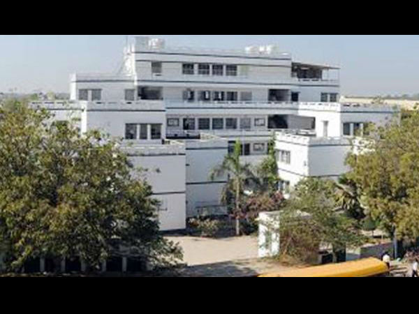 Gujarat school hostage 160 students for not deposit Due fees Gujarat school hostage 160 students for not deposit Due fees