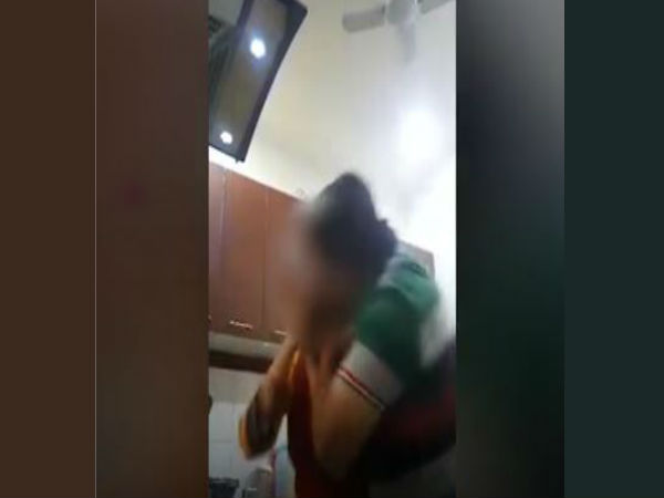 पुलिस के सामने भी नहीं हुआ शर्मिंदा