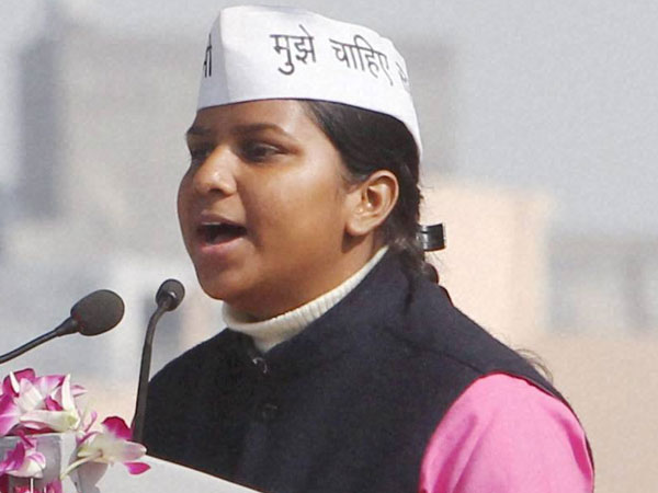aap mla rakhi birlan comments delhi lieutenant governor anil baijal aap mla rakhi birlan comments delhi lieutenant governor anil baijal