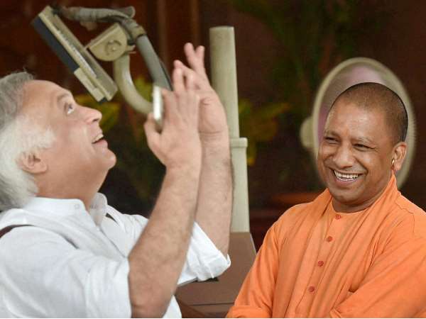 26 वर्ष की अवस्था में सांसद बने थे योगी