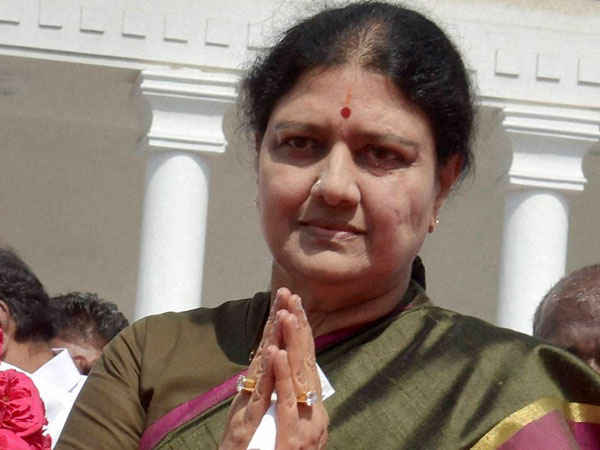 नटराजन के कारण हुई थी जयललिता-शशिकला की मुलाकात