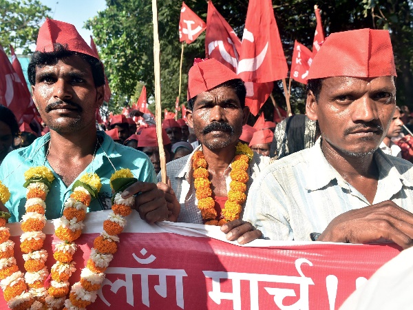 किसानों को मिला कई पार्टियों का समर्थन