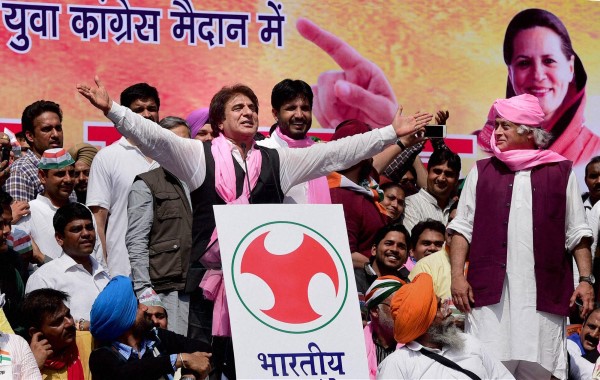 राज बब्बर राहुल गांधी के काफी करीबी