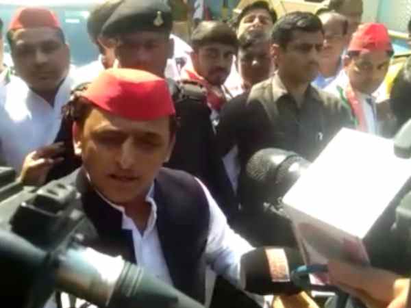 Akhilesh Yadav in Allahabad attacked on BJP Akhilesh Yadav in Allahabad attacked on BJP