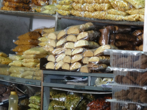 कानूनों का लेकर विरोध भी