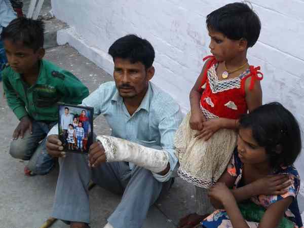 Inspector ran away with mother of three children Inspector ran away with mother of three children