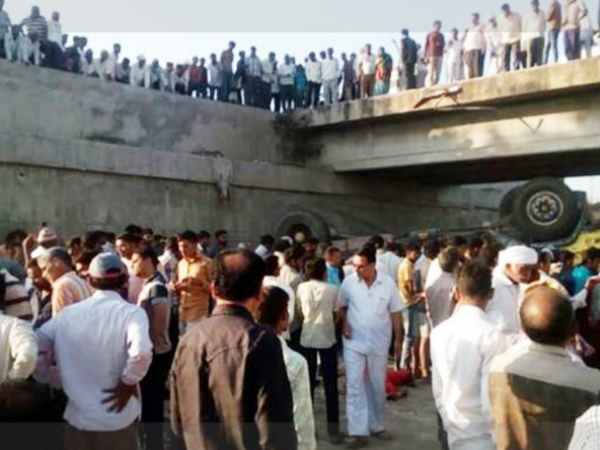 gujarat bhavnagar accident pictures many people dead gujarat bhavnagar accident pictures many people dead