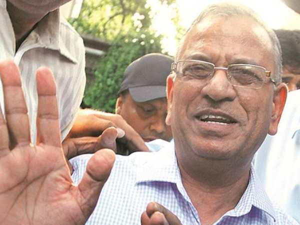 200 से ज्यादा थे दौड़ में