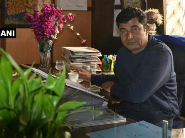 जम्मू-कश्मीर: BJP नेता पर आतंकी हमला, फायरिंग कर हथियार लूटने की कोशिश जम्मू-कश्मीर: BJP नेता पर आतंकी हमला, फायरिंग कर हथियार लूटने की कोशिश
