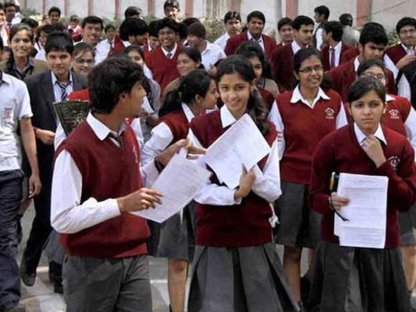 ध्रुव ने इंग्लिश का पेपर दोबारा से दिया