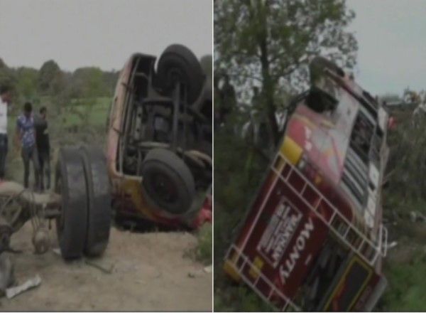 Jammu-Pathankot national highway many killed, 24 inured in a collision bus truck Jammu-Pathankot national highway many killed, 24 inured in a collision bus truck