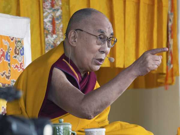 हम सिर्फ हमारे स्वायत्तता की मांग कर रहे हैं- दलाई लामा हम सिर्फ हमारे स्वायत्तता की मांग कर रहे हैं- दलाई लामा