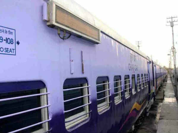 30 से ऊपर घाटों के 3 किलोमीटर में दिखेगा काशी