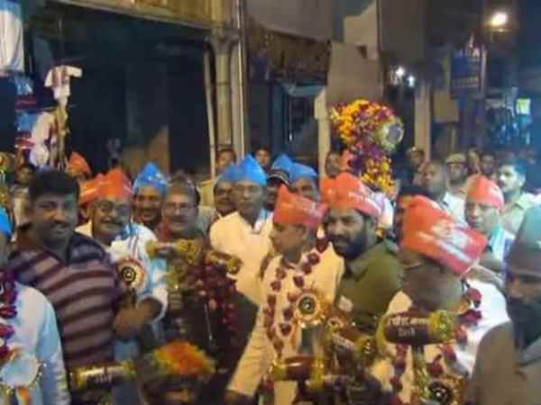 सामाजिक कुरीतियों का पुतला फूंका