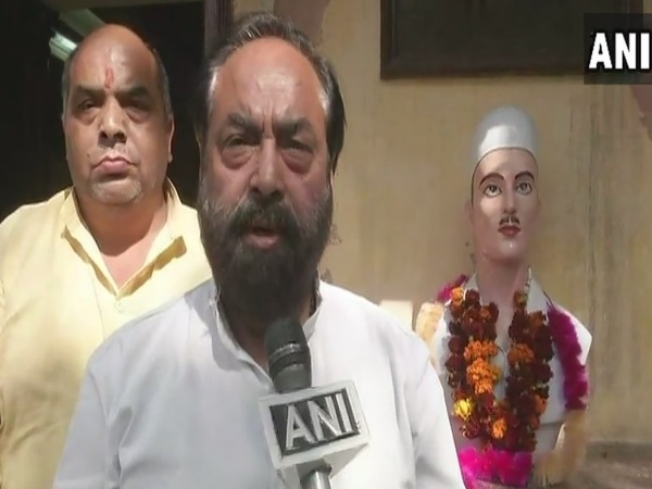 भगत सिंह, सुखदेव को शहीद का दर्जा देने की मांग, नाराज परिजन करेंगे भूख हड़ताल भगत सिंह, सुखदेव को शहीद का दर्जा देने की मांग, नाराज परिजन करेंगे भूख हड़ताल