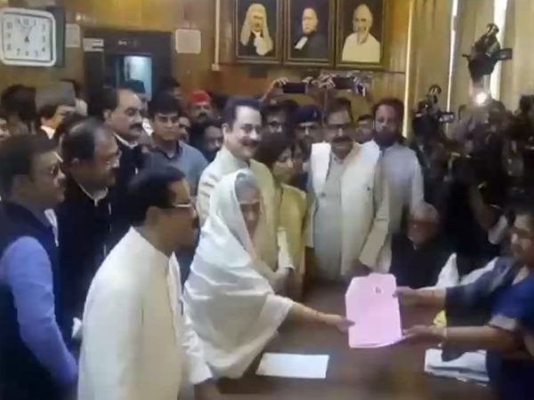 राज्यसभा चुनाव: जया बच्चन ने यूपी से किया नामांकन राज्यसभा चुनाव: जया बच्चन ने यूपी से किया नामांकन