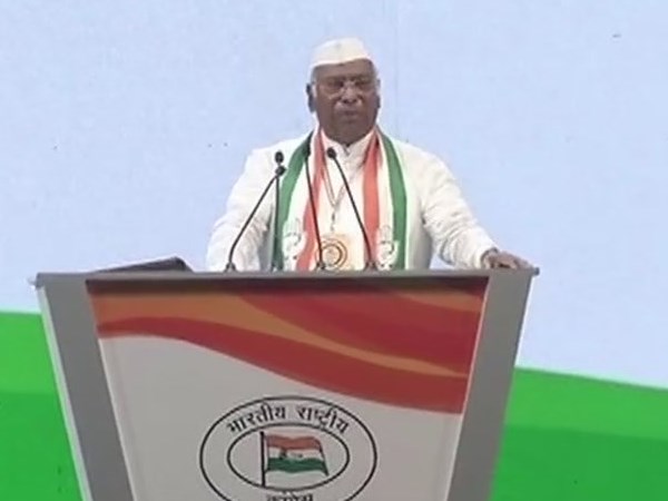 रविवार तक चलेगा कांग्रेस का महाधिवेशन