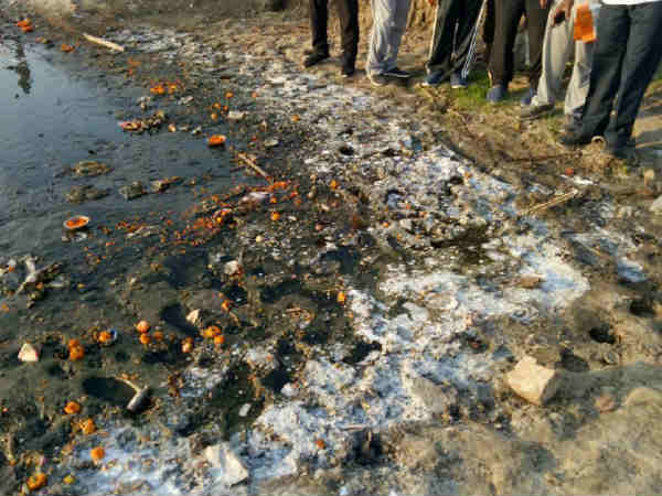 घाटों की हालत बद से बदतर