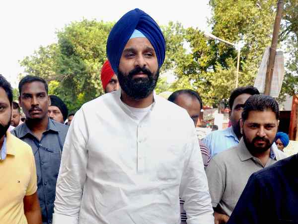 ड्रग रैकेट पर बनी STF ने HC को सौंपी रिपोर्ट