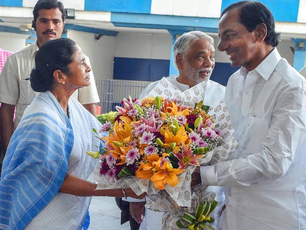 लोकसभा चुनाव की रणनीति तैयार करने की कोशिश