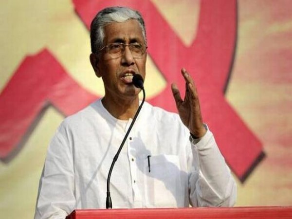 माणिक सरकार पिछले बीस साल से मुख्यमंत्री हैं