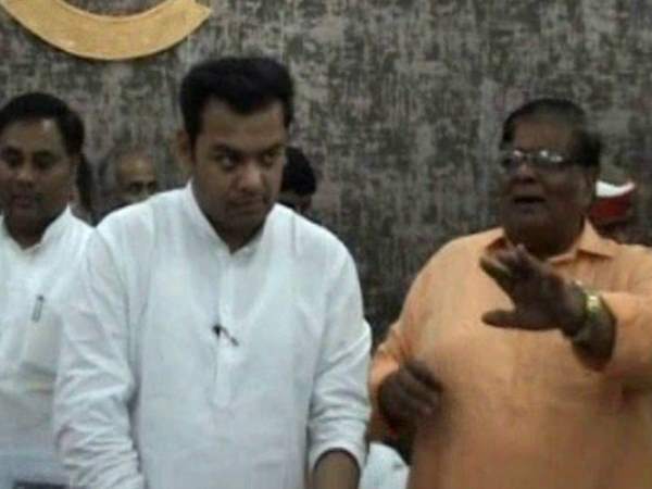 kannauj state minister dont know what is Tb kannauj state minister dont know what is Tb