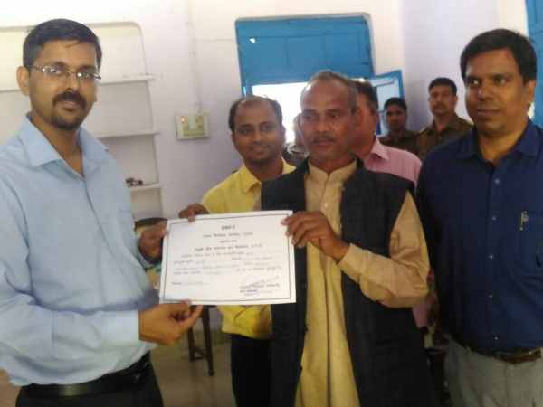 सपा समर्थित प्रत्याशी ने जीत दर्ज की