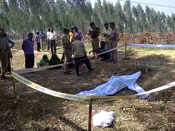 A youth murdered by hitting brick in Hardoi A youth murdered by hitting brick in Hardoi
