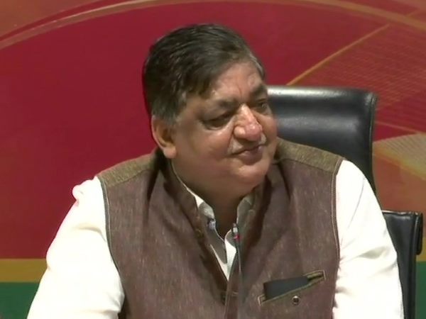 जया बच्चन के साथ था रास टिकट का मुकाबला