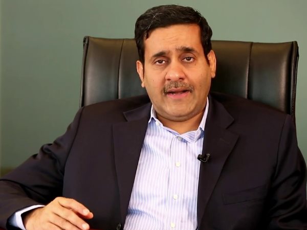 ब्लूमबर्ग बिलियनर्स इंडेक्स के मुताबिक, इस हफ्ते पहली बार जैन की कुल नेटवर्थ 100 करोड़ डॉलर (6500 करोड़ रुपए) है। निर्मल जैन फाइनेंसियल सर्विसेज कंपनी आईआईएफएल होल्डिंग्स लिमिटेड के प्रमोटर हैं। उनकी फर्म 2000 करोड़ डॉलर (1.30 लाख करोड़ रुपए) का प्राइवेट वेल्थ मैनेज करती है। आज आईआईएफएल होल्डिंग्स भारत की सबसे बड़ी फाइनेंसियल सर्विसेज कंपनी है। ब्लूमबर्ग बिलियनर्स इंडेक्स के मुताबिक, इस हफ्ते पहली बार जैन की कुल नेटवर्थ 100 करोड़ डॉलर (6500 करोड़ रुपए) है। निर्मल जैन फाइनेंसियल सर्विसेज कंपनी आईआईएफएल होल्डिंग्स लिमिटेड के प्रमोटर हैं। उनकी फर्म 2000 करोड़ डॉलर (1.30 लाख करोड़ रुपए) का प्राइवेट वेल्थ मैनेज करती है। आज आईआईएफएल होल्डिंग्स भारत की सबसे बड़ी फाइनेंसियल सर्विसेज कंपनी है।