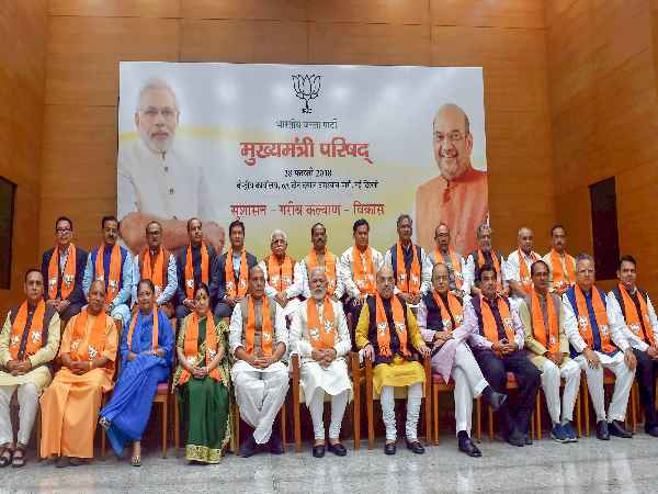 चुनाव से प्रभावित होता है विकास