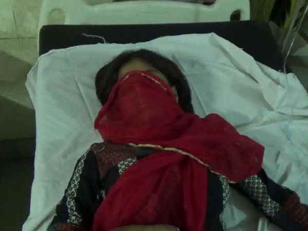 Poison in kheer given to seven person of the family by relative in Meerut Poison in kheer given to seven person of the family by relative in Meerut