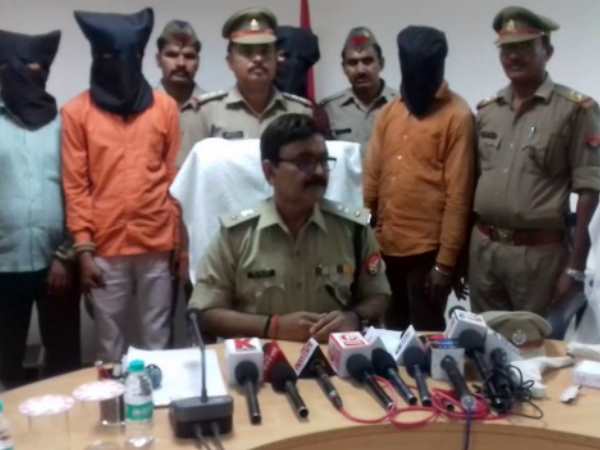 Highway looters arrested by Etawah police Highway looters arrested by Etawah police